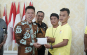 Lepaskan Atlet ke Porwil Sumatera XI, Bupati Rohil Apresiasi Keunggulan Atlet Wushu Rohil