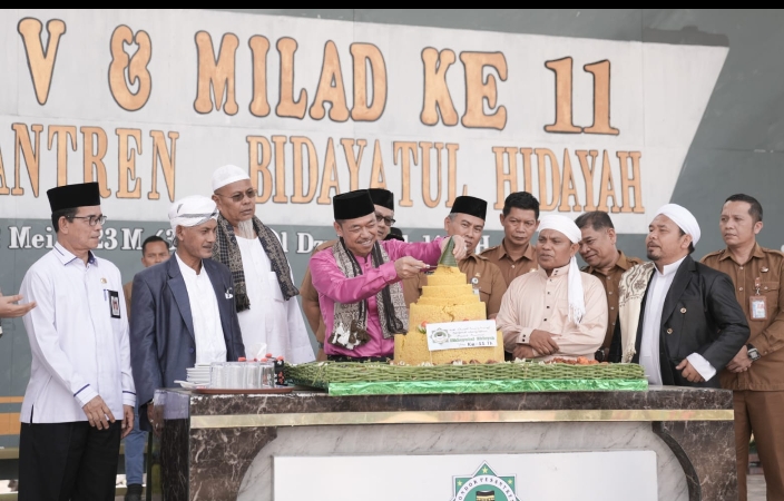 Milad Ke-11 Ponpes Bidayatul, Pemkab Rohil Siap Berkolaborasi dengan Ponpes