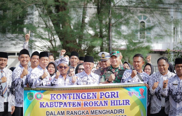 Peringati HUT PGRI &  HGN Ke-77, Guru Tingkatkan Kwalitas, Terus Berinovasi , Ini Pesan Bupati Rohil