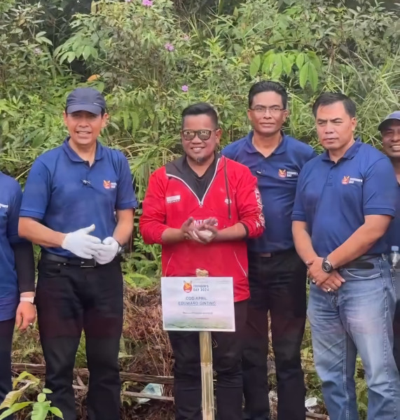 Bupati Zukri Hadiri Founders Day RGE di Delik Pelalawan