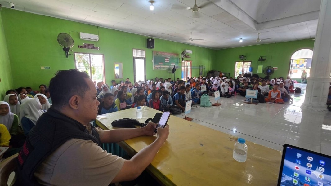 JMSI Pelalawan Bekali Siswa Baru SMAN 2 Pangkalan Kerinci Bijak Bermedia Sosial dan Paham UU ITE