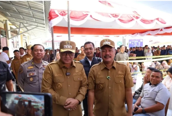 Wako Alfin dan Bupati Kerinci Monadi Pantau Lansung Proses Pengurusan SKC di Polres Kerinci