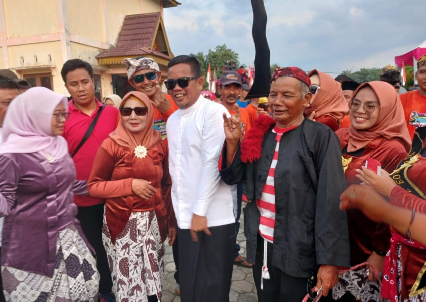 Karnaval Budaya Nusantara di Desa Surya Indah