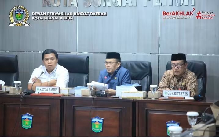 Ketua DPRD Hutri Randa Pimpin Rapat Bamus, Pengucapan Sumpah PAW Dijadwalkan 20 Oktober