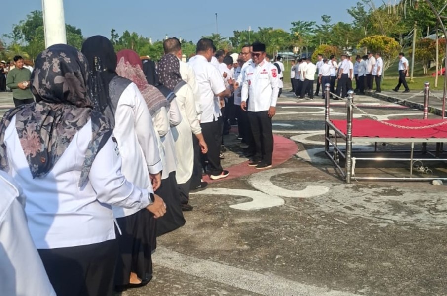 Apel Perdana Usai Lebaran, Bupati Zukri Tekankan Harmoni dan Profesionalisme ASN