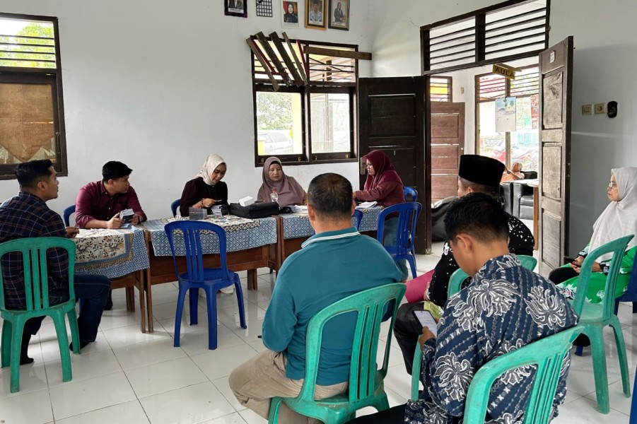 Perluas Inklusi Keuangan, BRI Pangkalan Kerinci Distribusikan Rekening BritAma bagi P3K Paruh Waktu Disdikbud Pelalawan
