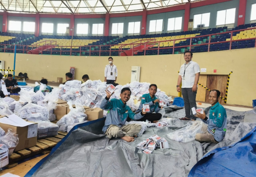 KPU Hitung Ulang Surat Suara yang Sudah Dilipat, Libatkan PPK se Kabupaten Pelalawan