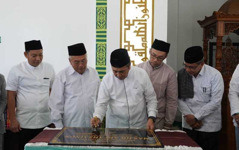 Resmikan Masjid Arrahim, Syamsuar: Alhamdulillah, Semakin Banyak Masjid di Bumi Melayu.