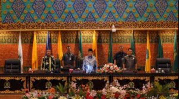 DPRD Riau Sampaikan Ranperda Pemberdayaan Ketahanan Keluarga