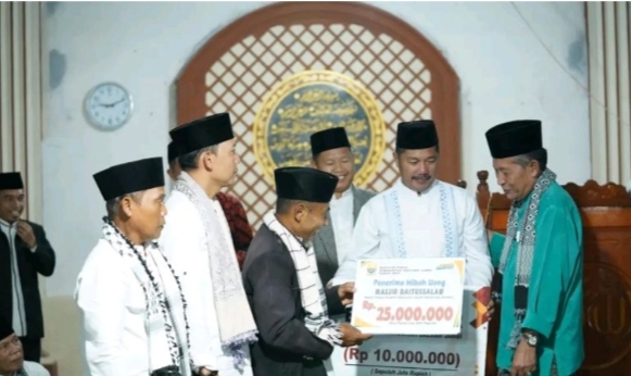 Bupati Monadi dan Wakil Bupati Murison Sambut Kedatangan Sapari Ramadan Wagub Abdullah Sani di Kerinci