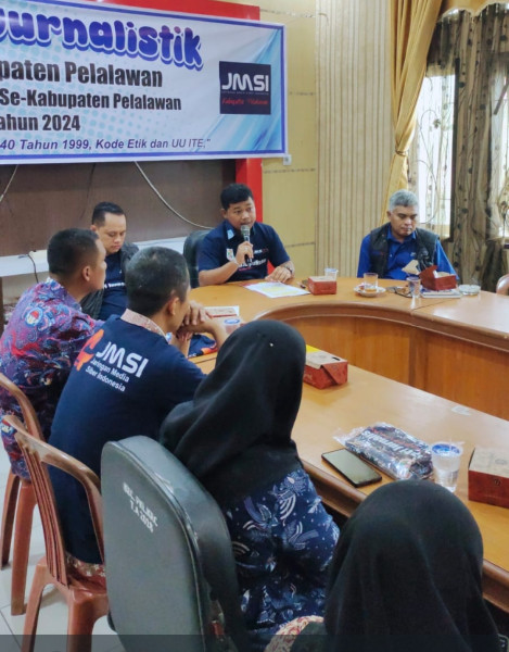 Antusias Perangkat Desa dan Kelurahan di Kecamatan Pangkalan Kerinci Ikut Safari Jurnalistik JMSI Pelalawan