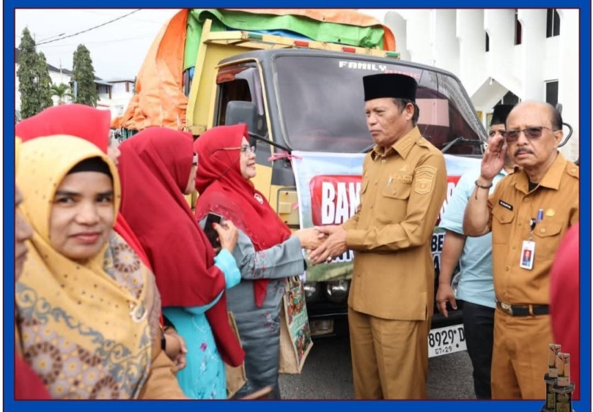 Wawako Azhar Hamzah Lepas Bantuan Rp200 Juta untuk Korban Banjir dan Longsor di Sumbar