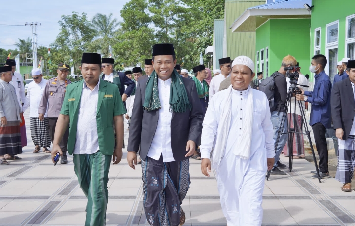 Apel HSN di Ponpes Bidayatul Hidayah ,Wabup Rohil : Bagi Santri Air Mata Agama Mengalir Inspirasi Inspirasi