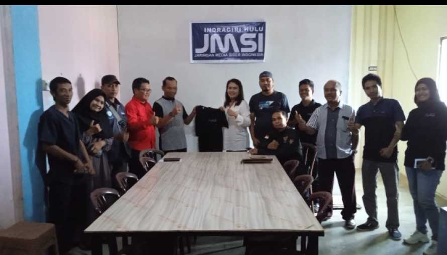 Sempena HPN dan HUT JMSI di Medan, Bupati Lepas Delegasi JMSI Inhu