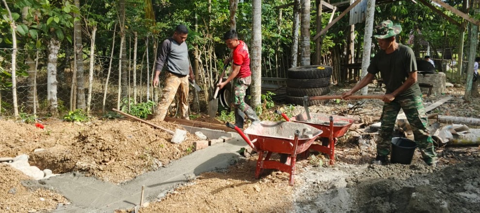 Pembangunan 5 Titik MCK TMMD Ke-129 Kodim 0102/Pidie Masuki Tahap Pengecoran Pondasi