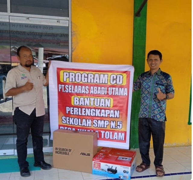 SMPN 5 Pelalawan, Desa Kuala Tolam Terima Bantuan Seperangkat Komputer