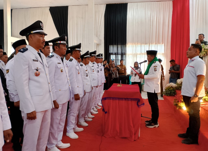 Perpanjangan Masa Jabatan Kades Dan BPD se- Kerumutan, H Zukri Tekankan Penurunan Angka Kemiskinan