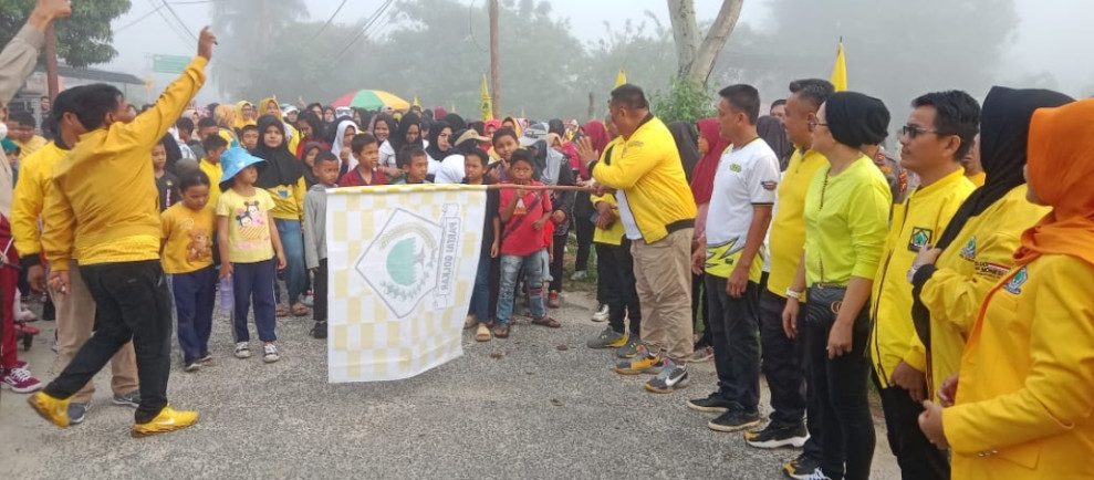 Jalan Sehat Partai Golkar di Bukit Kapur Diikuti oleh Bacaleg DPR RI dan DPRD Riau