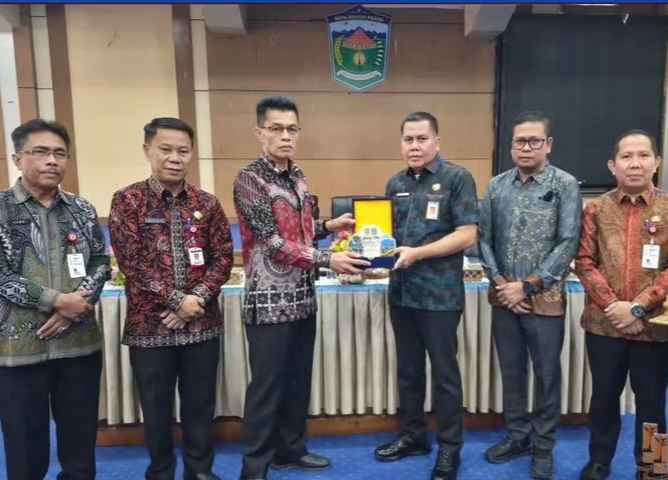 Sekda Alpian Sambut Studi Banding Sarolangun, Bahas Penguatan Layanan Kesehatan