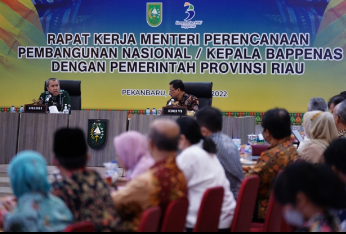 Syamsuar Sebut Infrastruktur di Riau Masih Perlu Dukungan Pemerintah Pusat