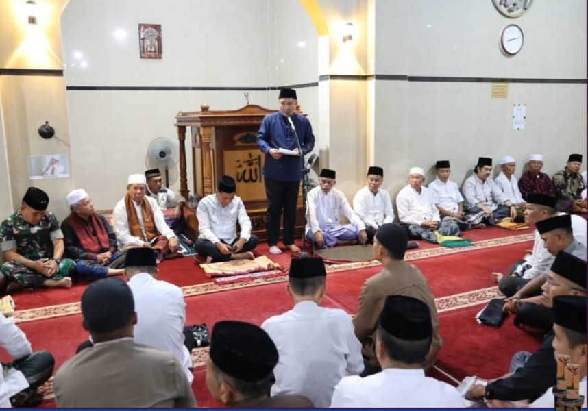 Safari Ramadhan di Kumun Mudik, Wako Alfin Paparkan Prioritas Pembangunan 2026 dan Serahkan CSR Rp10 Juta untuk Masjid
