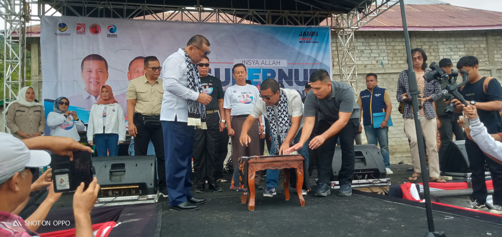 Romi-Sudirman Lantik 1500 Lebih Tim Relawan di Kabupaten Kerinci dan Kota Sungai Penuh