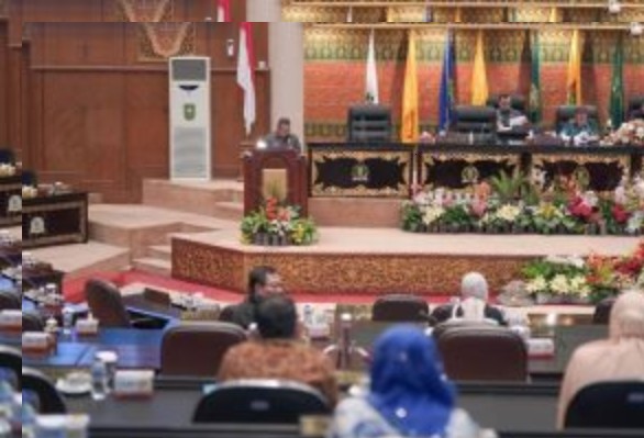 Wagubri Sampaikan Tujuan Ranperda RPPLH 2022-2051