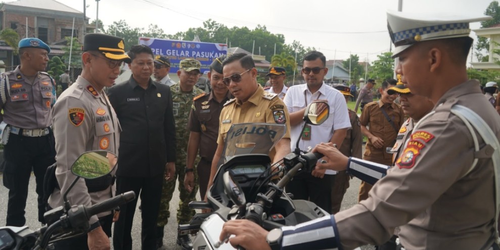 Wabup Husni Tamrin Hadiri Apel Operasi Patuh Lancang Kuning 2026, Dorong Keselamatan Berlalu Lintas di Pelalawan