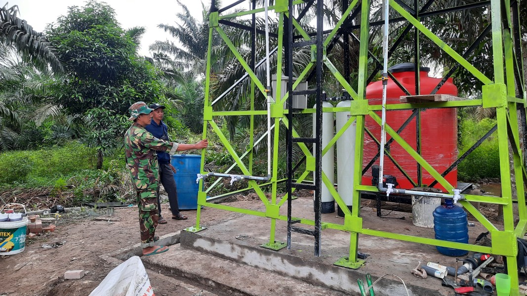 Instalasi Pipa Selesai 100 Persen, Fasilitas Sumur Bor TMMD Ke-129 Kodim 0313/KPR Masuki Tahap Finis