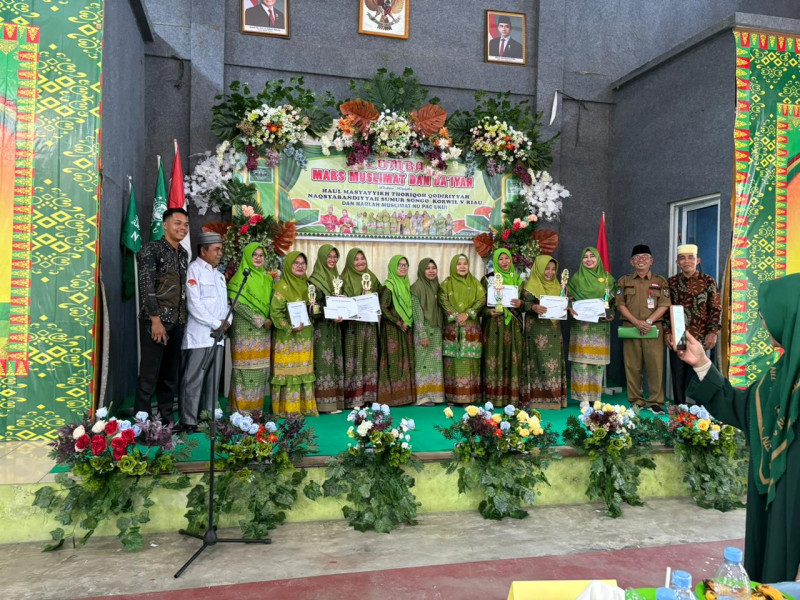 Semarak Harlah Muslimat NU PAC, Camat Ukui Buka Lomba Qosidah Rebana Diikuti Ratusan Emak-Emak