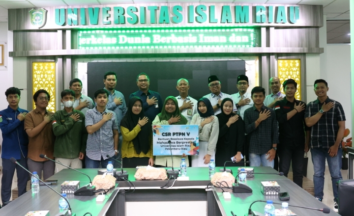 PTPN V Salurkan Ratusan Juta Beasiswa Kepada Pelajar Mahasiswa Riau