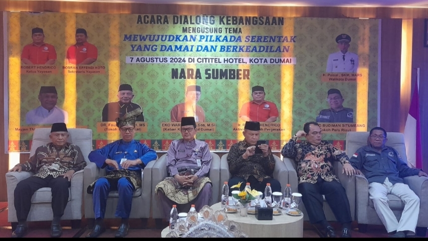 Gelar Dialog Kebangsaan di Dumai, Robert Hendrico: Dumai Harus Jadi Role Model Persatuan di Indonesia