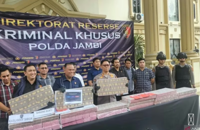 Polda Jambi Bongkar Pembobolan Rekening 6.609 Nasabah Bank Jambi, Kerugian Capai Rp144,82 Miliar