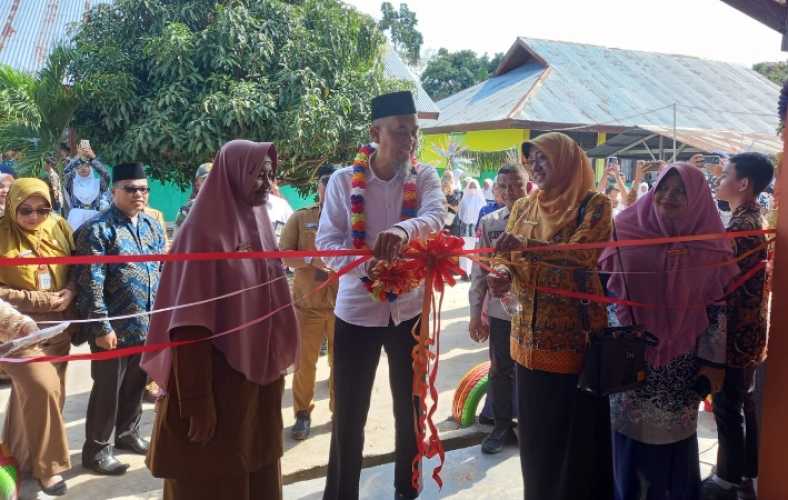 Bangkitkan Kretifitas Siswa, SMPN 5 Bukit Kapur Dumai Gelar Pameran Seni