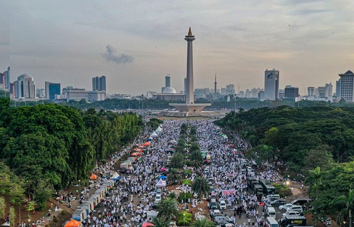 Reuni 212 Bakal Digelar Desember, Jokowi Diminta Mundur