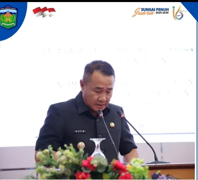 Wako Alfin Sampaikan Pengantar Perubahan RAPBD 2025 dalam Rapat Paripurna DPRD
