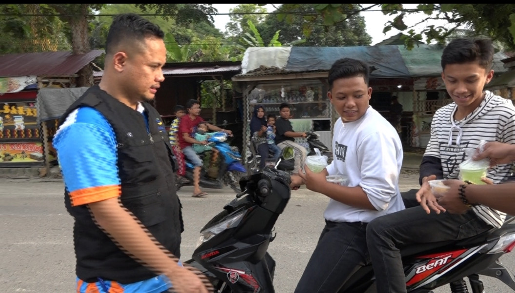 Buka Puasa Bersama, JMSI Pelalawan Bagikan Beras Penyalai dan Takjil Gratis