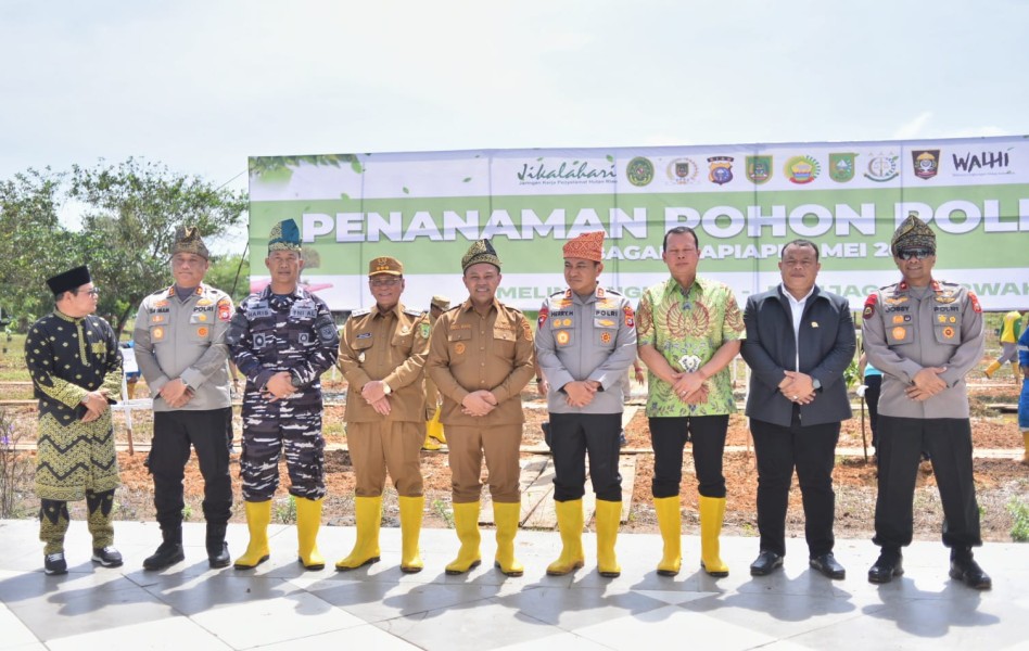 LAMR Rohil Apresiasi Atensi Polda Riau Aksi Penanaman Pohon