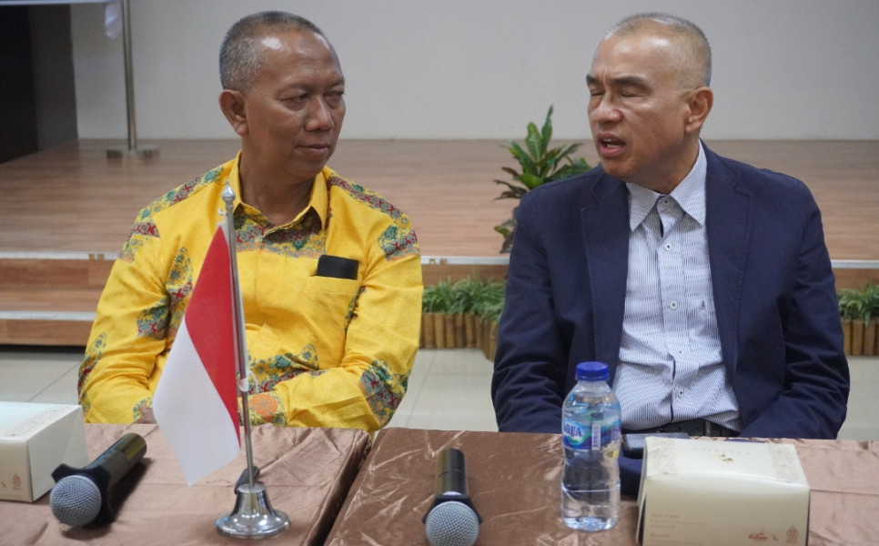FH UIR dan FH UIB Sepakati Kegiatan Bersama Dalam Benchmarking Pengembangan Kurikulum MBKM
