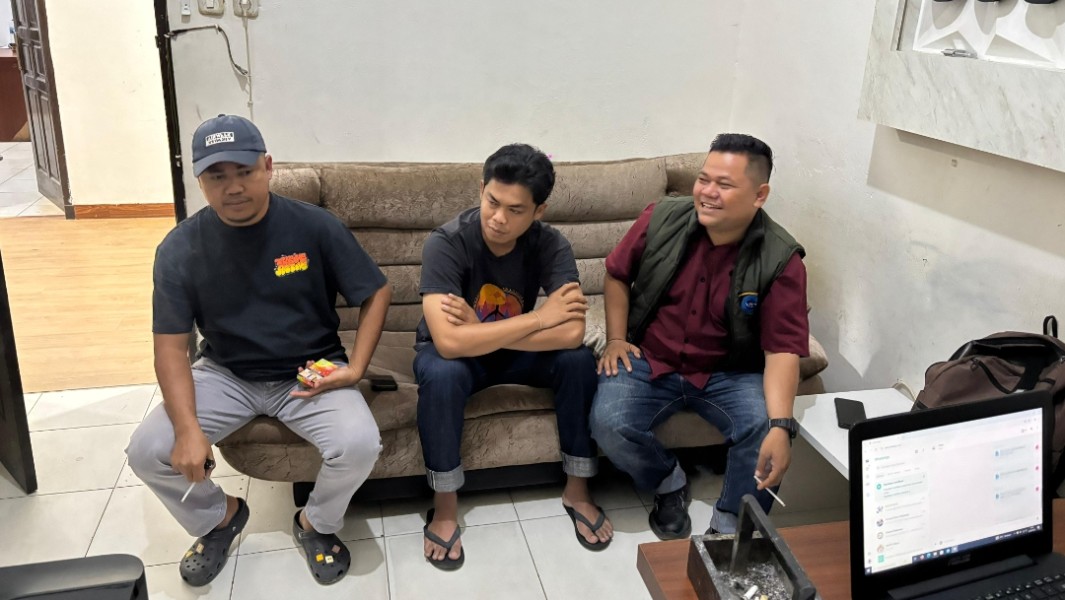 Warga Desa Sungai Ara Laporkan Kades Haryono ke Polres Pelalawan, Dugaan Kriminalisasi dan Penganiayaan