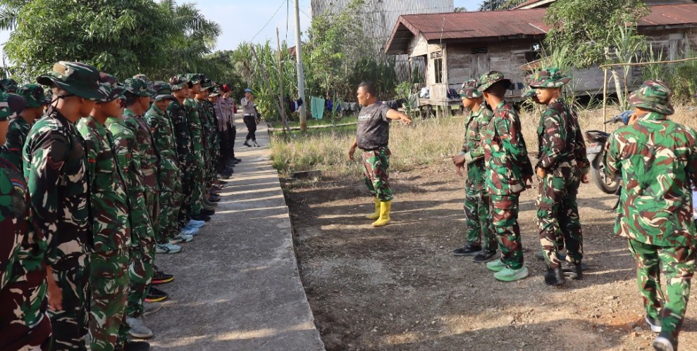Pimpin Apel Pagi, Ini Arahan Lettu Inf Feby Harahap Kepada Tim Satgas TMMD