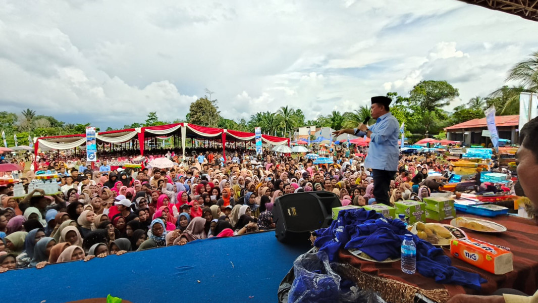 Jalan Kumpeh Mulus, Warga Ucapkan Terima Kasih Kepada Haris-Sani