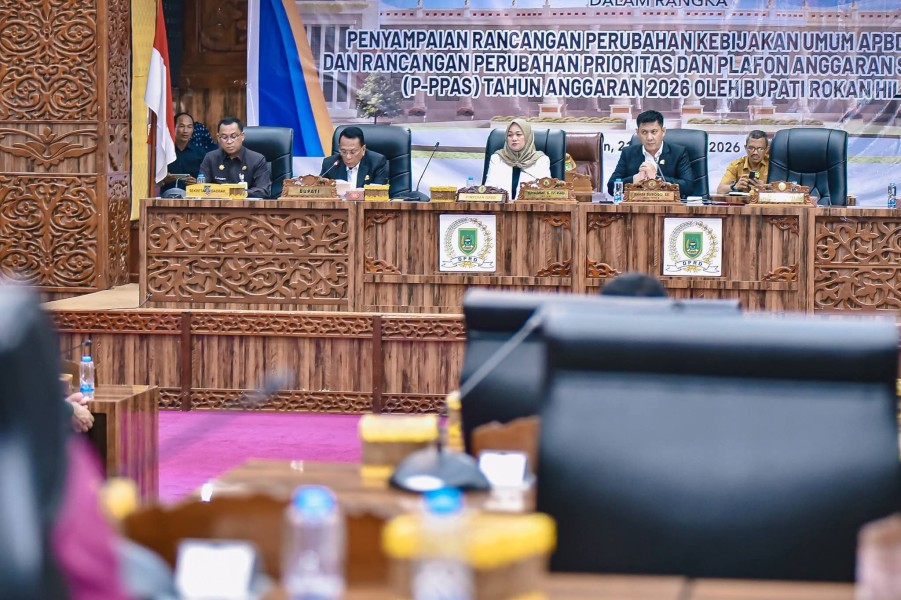 Ketua DPRD Rohil Ilhammi Buka Rapat Paripurna KUA / PPAS Tahun 2027