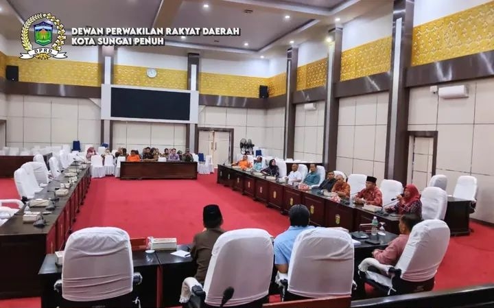 PPPK Paruh Waktu Kota Sungai Penuh Mengadu ke DPRD Soal Insentif, Dewan Janji Tindak Lanjut