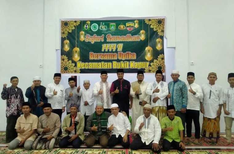 Gelar Safari Ramadan Perdana, Upika Bukit Kapur Sambangi Kelurahan Gurun Panjang