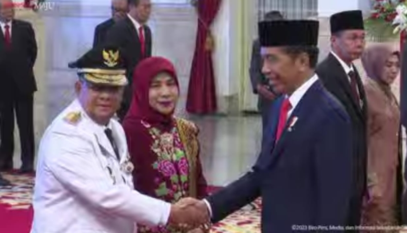 Gantikan Syamsuar, Presiden Jokowi Lantik Edy Nasution Sebagai Gubernur Riau
