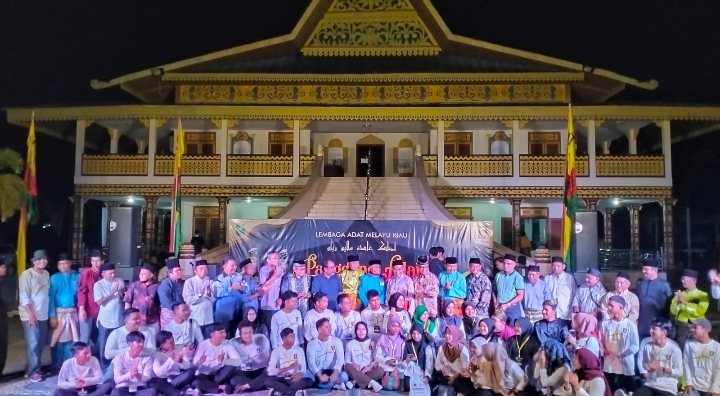 LAMR Gelar Panggung Adat Kesenian Riau