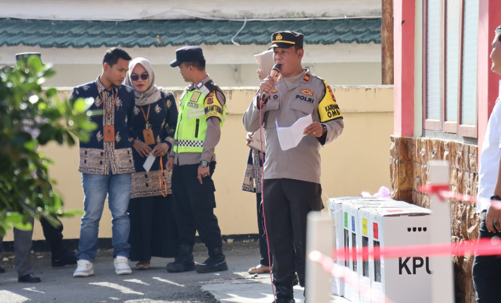 Menjelang Pemilu Serentak, Polres Kerinci Melakukan Simulasi dan Pelatihan Pengamanan TPS