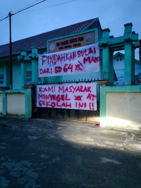 Wali Murid Segel SDN 064/XI Koto Tuo, Desak Wali Kota Sungai Penuh Evaluasi Kepala Sekolah