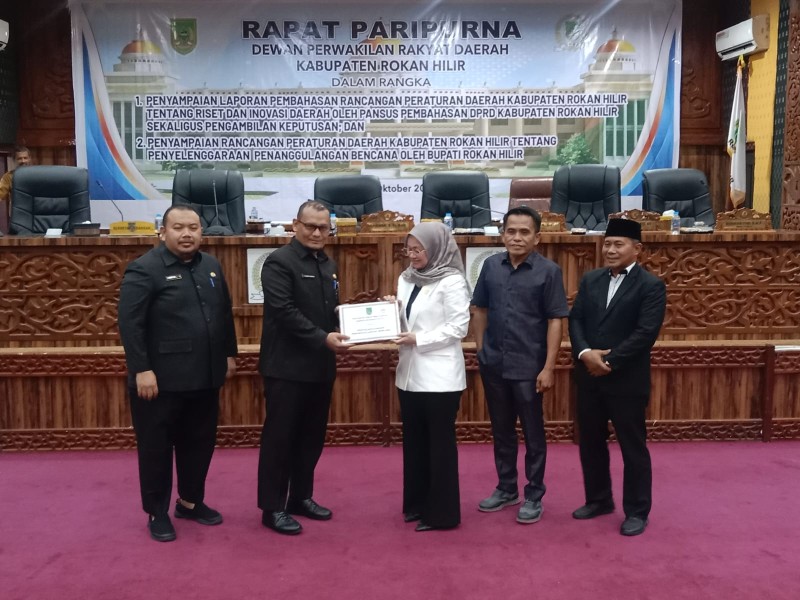 Paripurna DPRD Rohil, Sekda Bupati Sampaikan Ranperda Penyelenggaraan Bencana